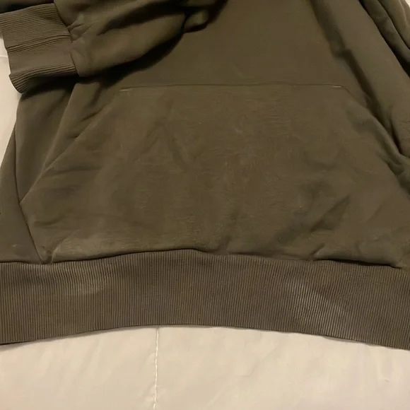 PUMA sweater - Picture 4 of 4